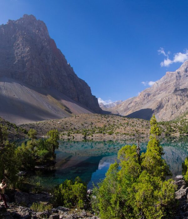 Alaudin Lakes, Fann Mountains Trek